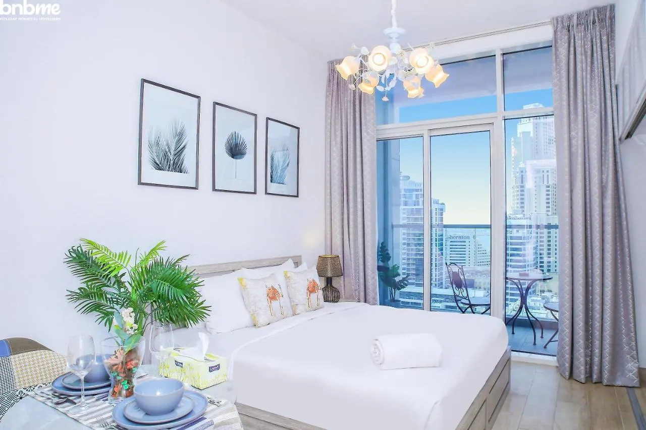 Bnbmehomes - Beautiful Lake View Studio Near Marina - 1504 Dubai 0*,